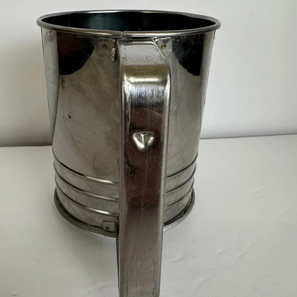 VTG Aluminum Housewares 3 Cup Stainless Steel Sifter Triple‎ Screen Flour Sifter